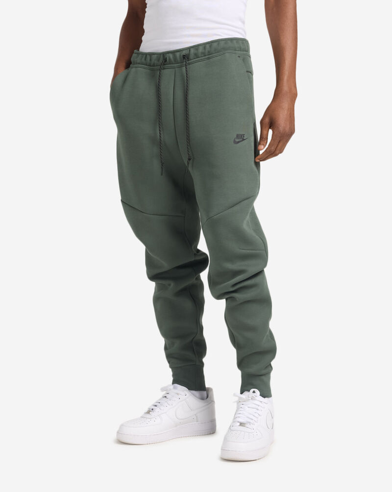 Nike Tech Fleece Joggers HV0959-303 Green 1