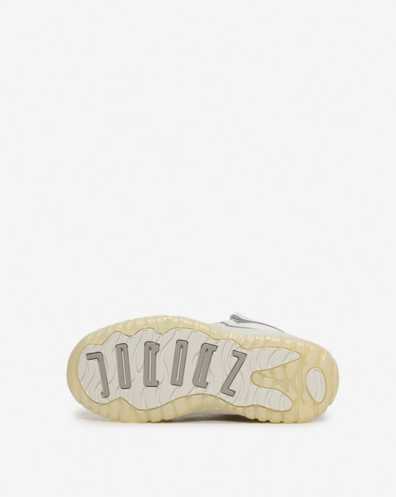 Jordan Little Kids' Air Jordan 11 Retro DO3857-110 White 6