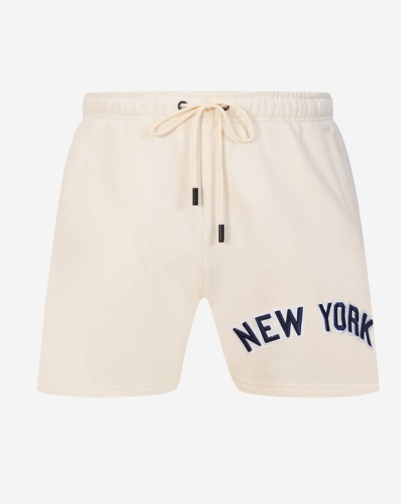PRO STANDARD New York Yankees Retro Classic Fleece Short  LNY335129-EGG cream 1