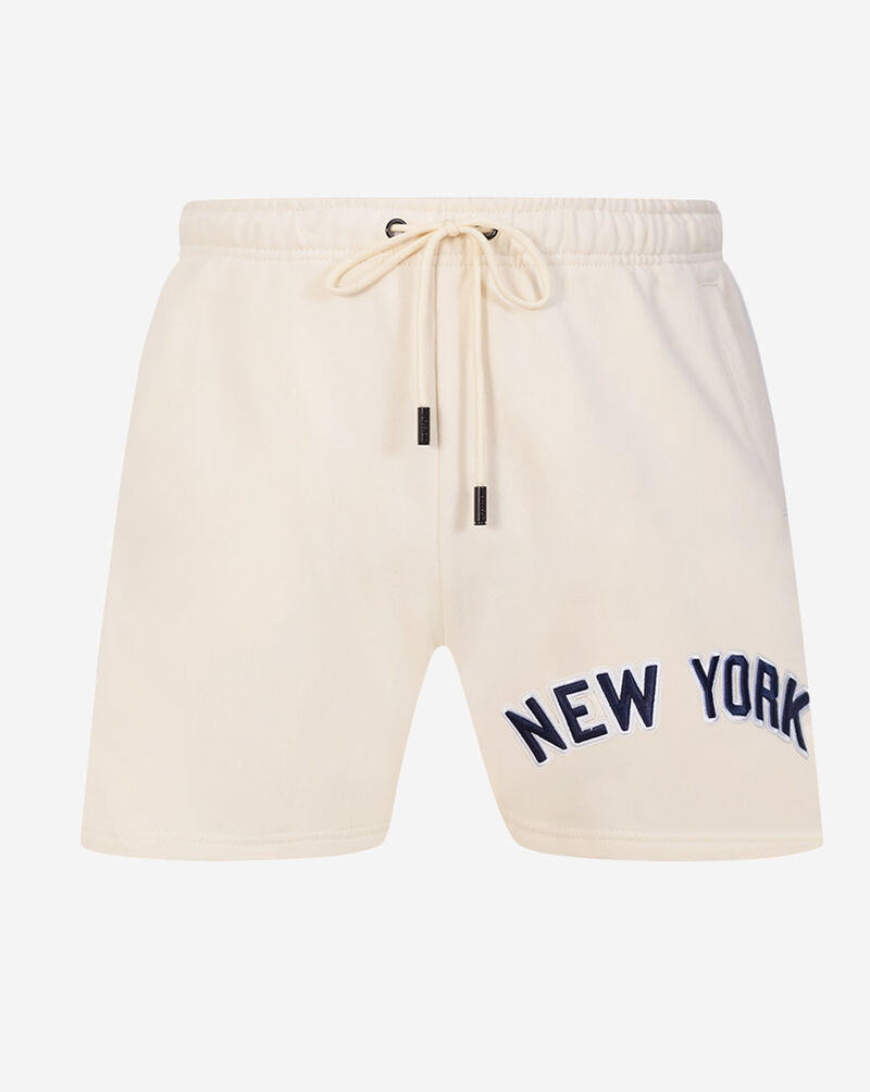 PRO STANDARD New York Yankees Retro Classic Fleece Short  LNY335129-EGG cream 1