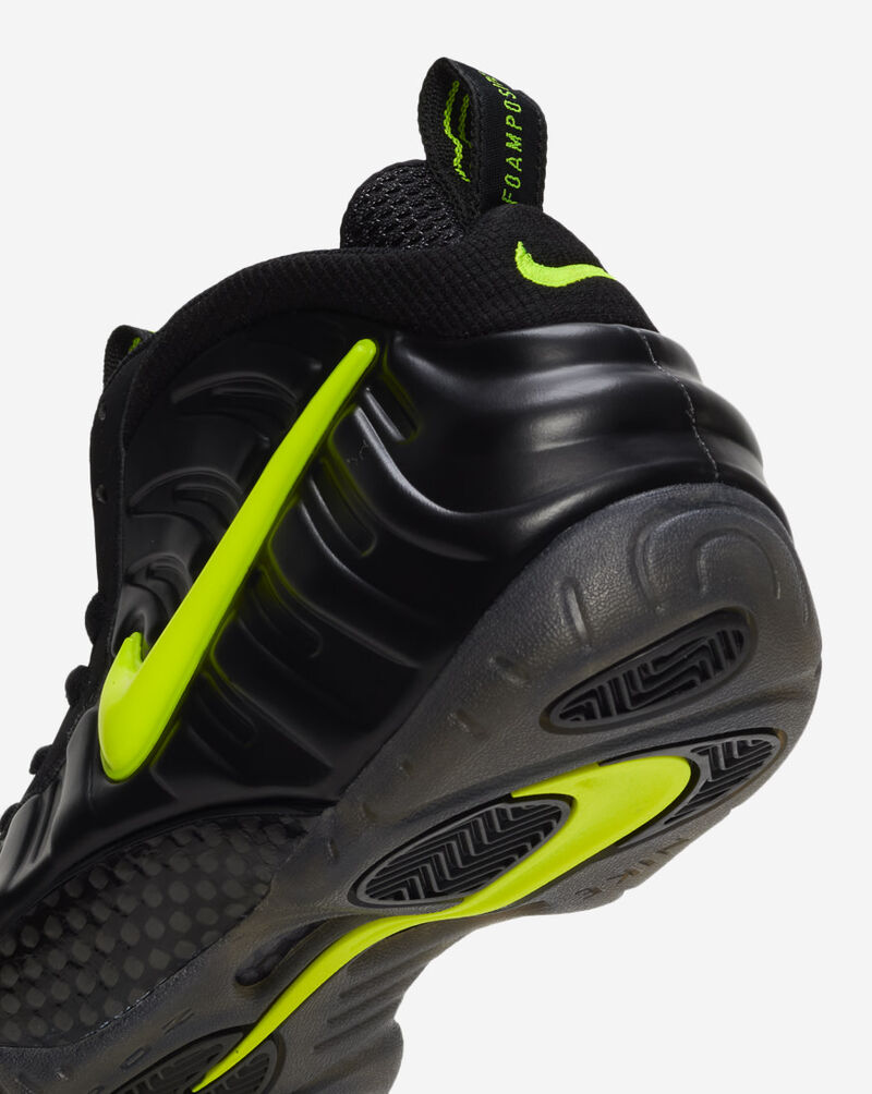 Nike Air Foamposite Pro HF0794-002 Black 8