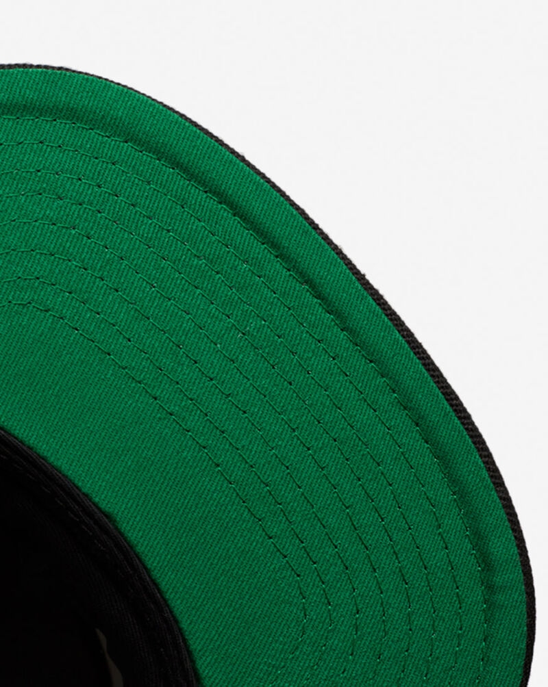 Mitchell & Ness Miami Heat Core Basics Snapback 6HSSJS19079-MHEBLCK Black 5