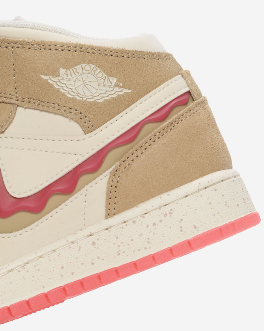 Shop Jordan Big Kids' Air Jordan 1 Mid SE HJ5958-206 pink | SNIPES USA