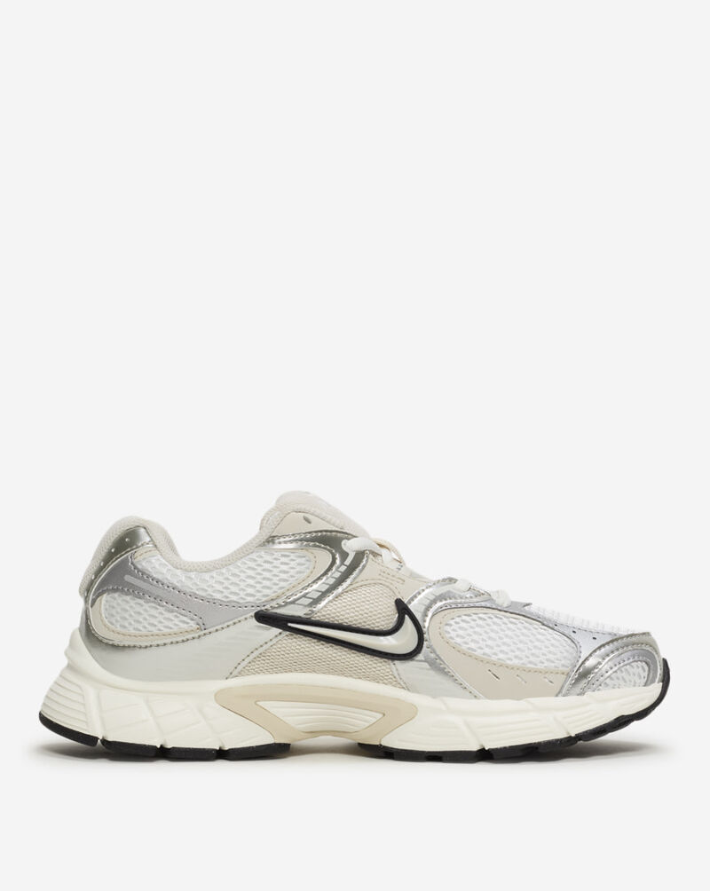 Nike V5 RNR HQ7901-104 cream 4