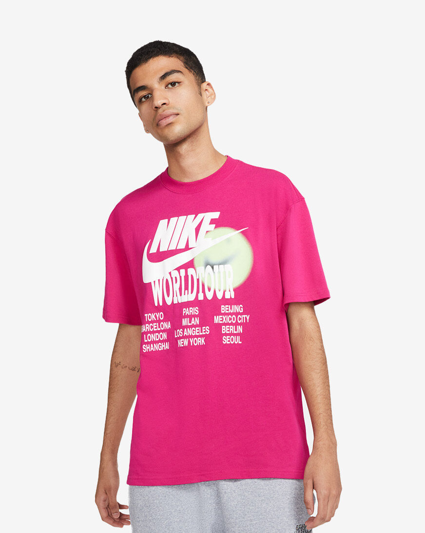 مخضرم nike t shirt snipes 
