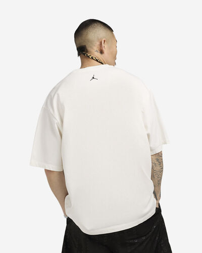 Flight Essentials Graphic T-Shirt