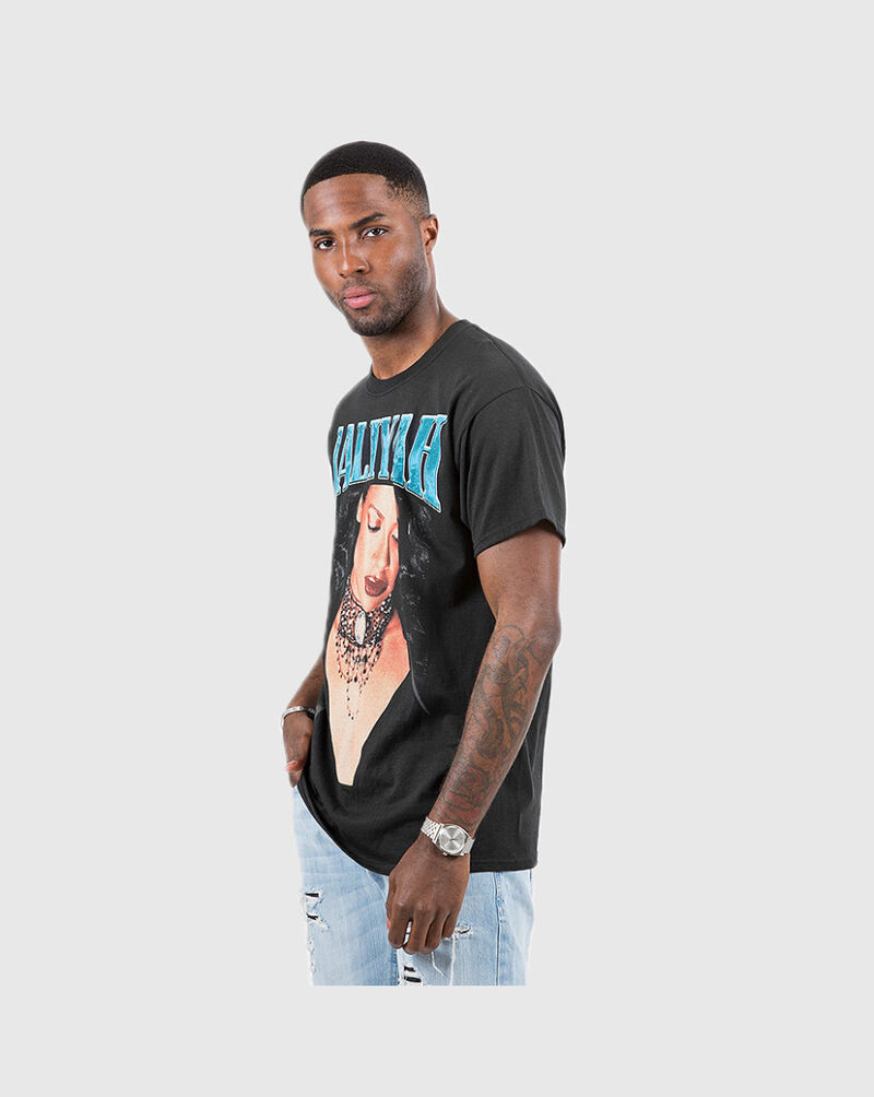 Graphic Tees Aaliyah Necklace T Shirt Mens Clothes Snipes Usa