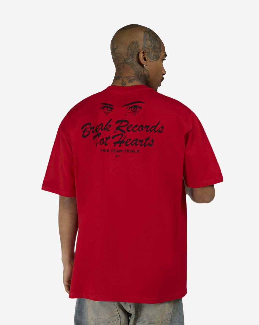 Shop Nike NSW Max90 Love 26 T-Shirt IW3030-657 red | SNIPES USA