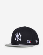 New York Yankees Letter Arch Snapback
