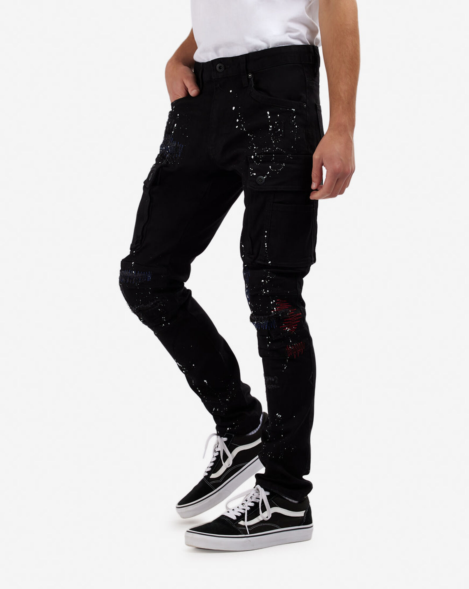 Shop Smoke Rise Graphic Twill Pants JP21132RBLK black SNIPES USA