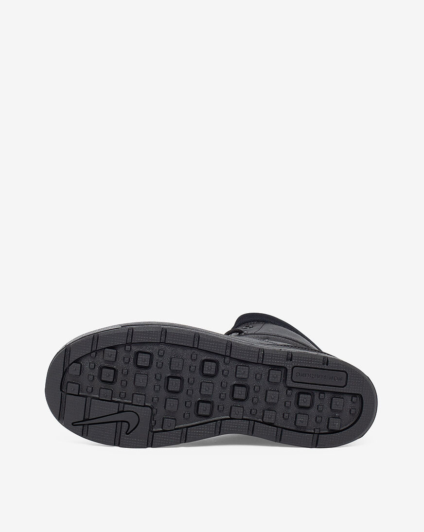 nike acg boots grade school