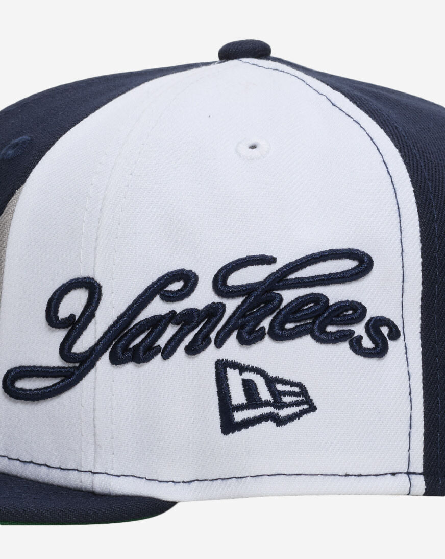 Shop New Era 59Fifty New York Yankees Wave Script Fitted Hat