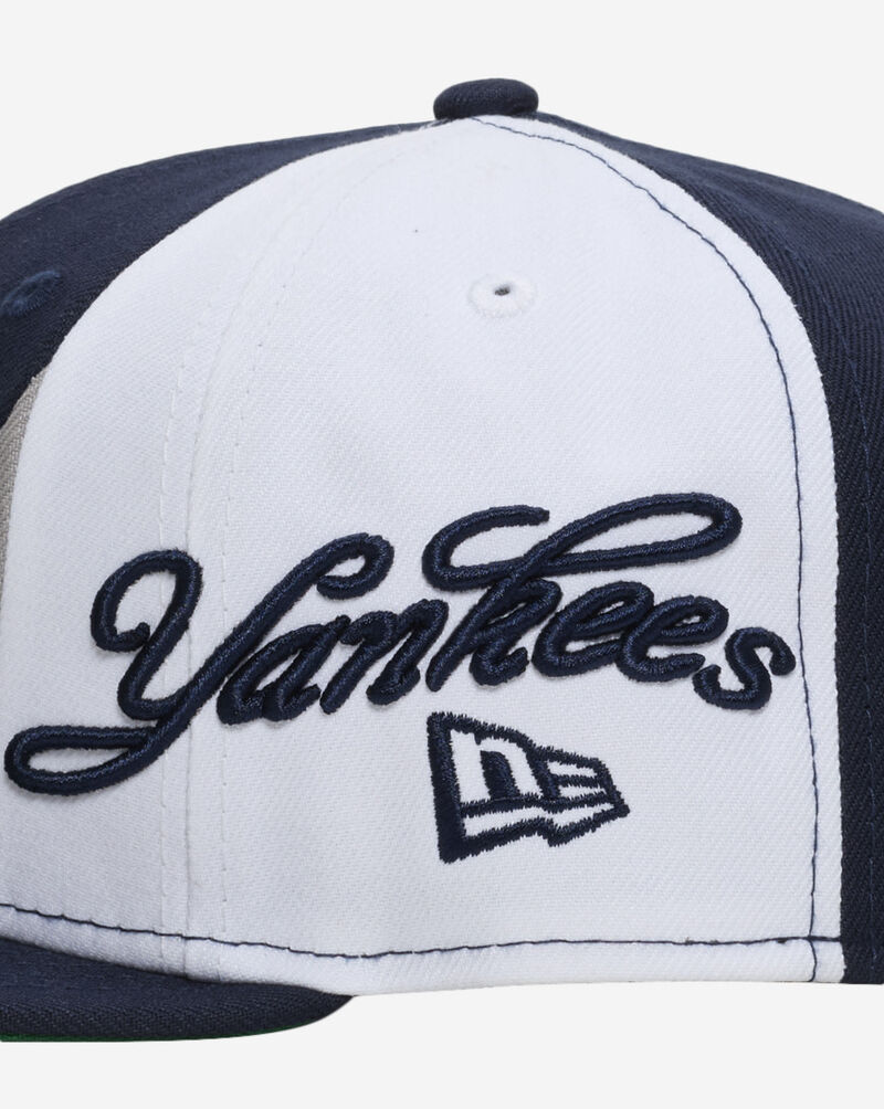 New Era 59Fifty New York Yankees Wave Script Fitted Hat 60949341 Blue 2