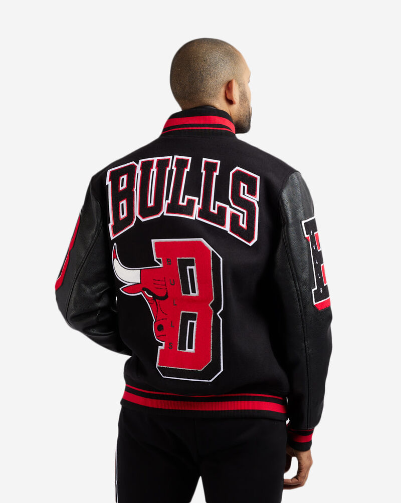 Pro Standard Chicago Bulls Logo Mashup Varsity Jacket BCB654182-BKR Black 3