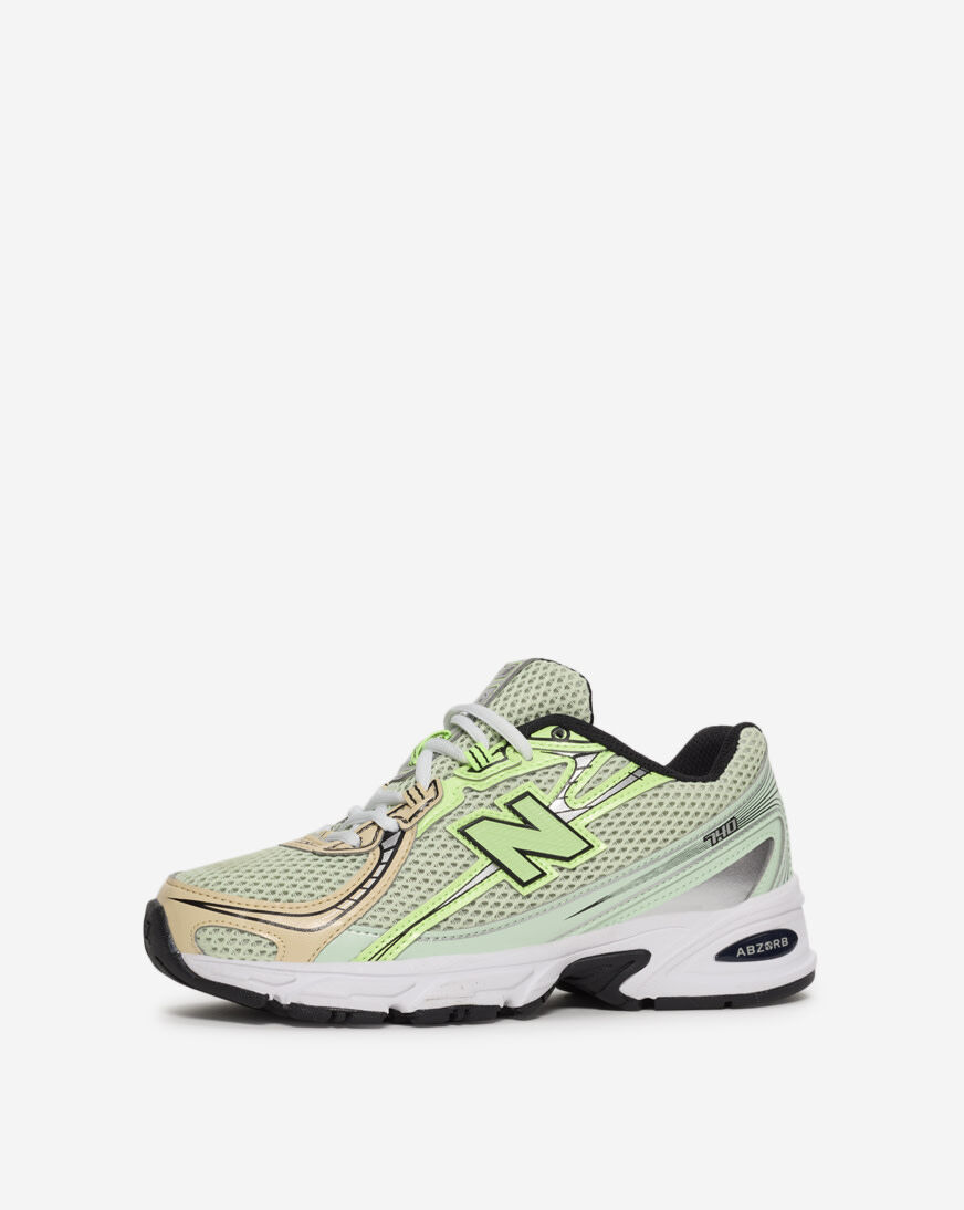 Shop New Balance Grade School 740 GR740YC white | SNIPES USA
