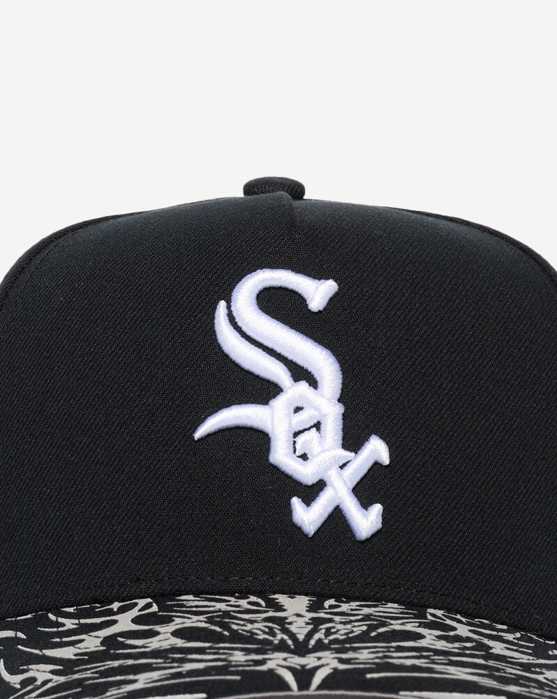 Mitchell  Ness Chicago White Sox Pro Pinch Tribal Shine Snapback Hat HP20522-CWSBKSV Black 2