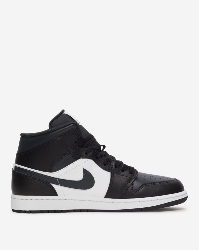 Jordan Air Jordan 1 Mid DQ8426-010 Black 4