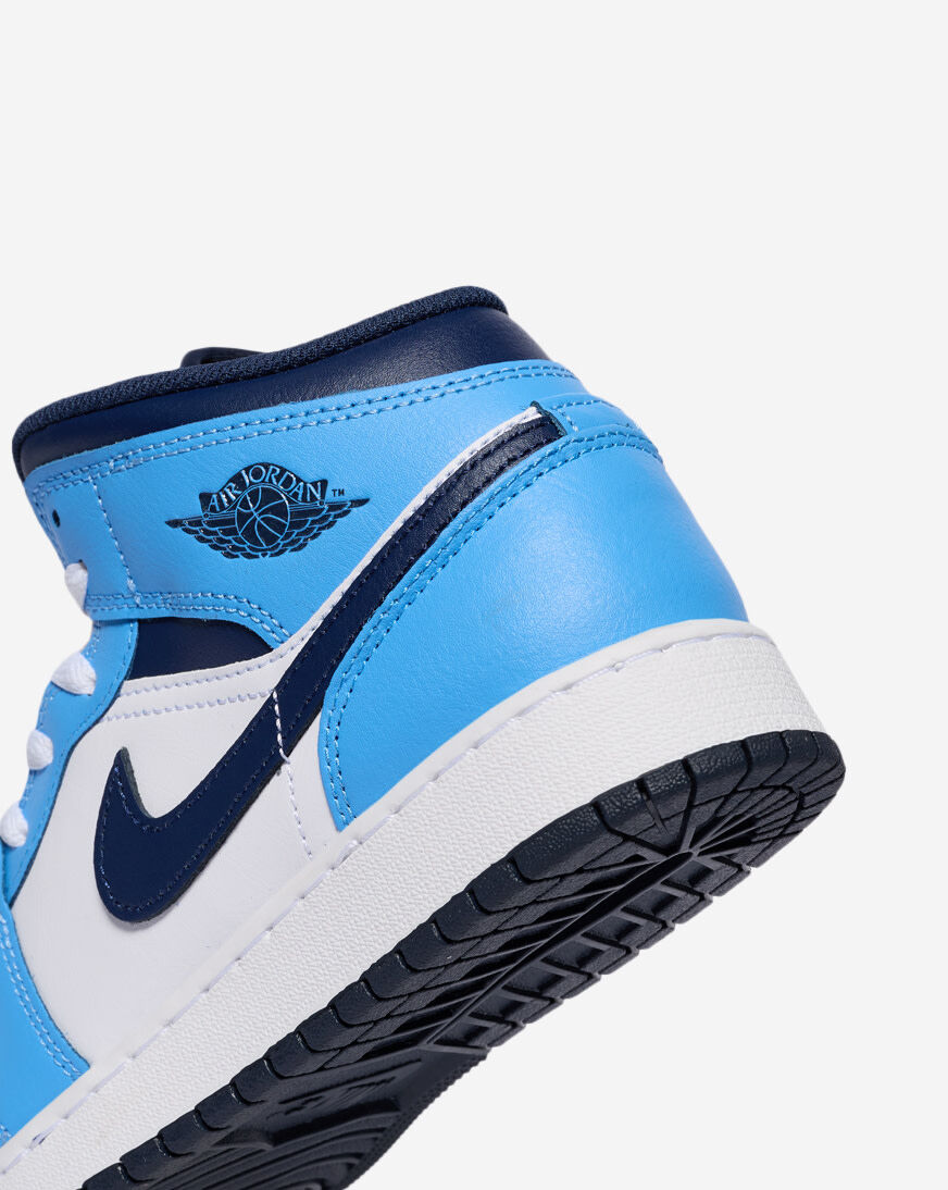Shop Jordan Big Kids' Air Jordan 1 Mid DQ8423-405 blue | SNIPES USA
