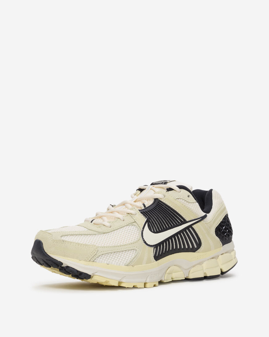 ぽむ Shop Nike Zoom Vomero 5 HF1553-701 beige | SNIPES USA