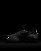 Nike Shox R4 HQ1988-002 Black 7
