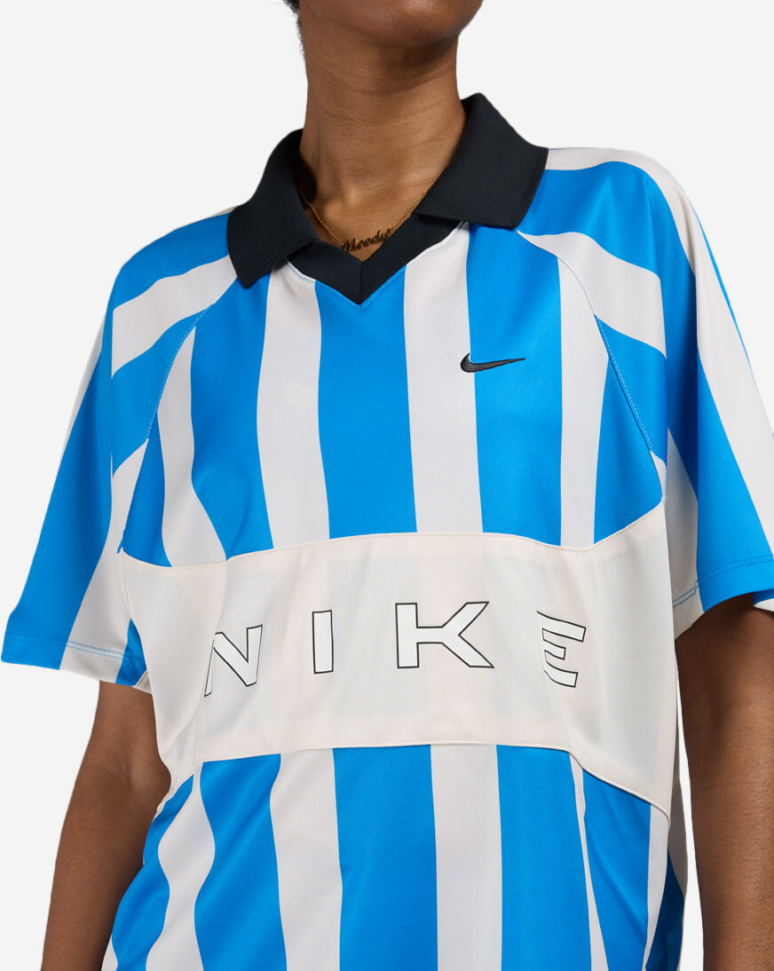 Shop Nike NSW Oversized Jersey IO0913-435 blue | SNIPES USA