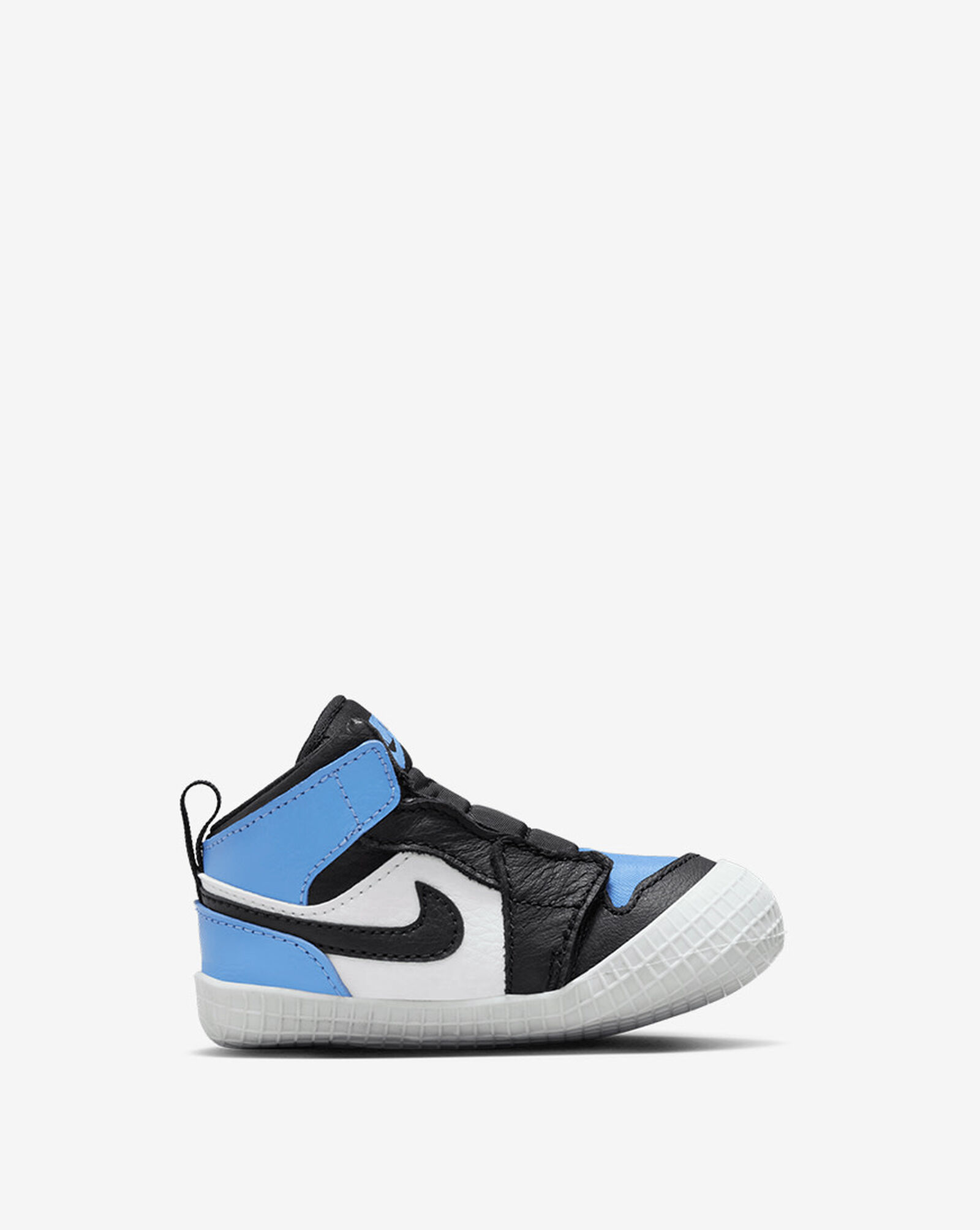 Shop Jordan Crib Air Jordan 1 Retro High OG AT3745400 SNIPES USA