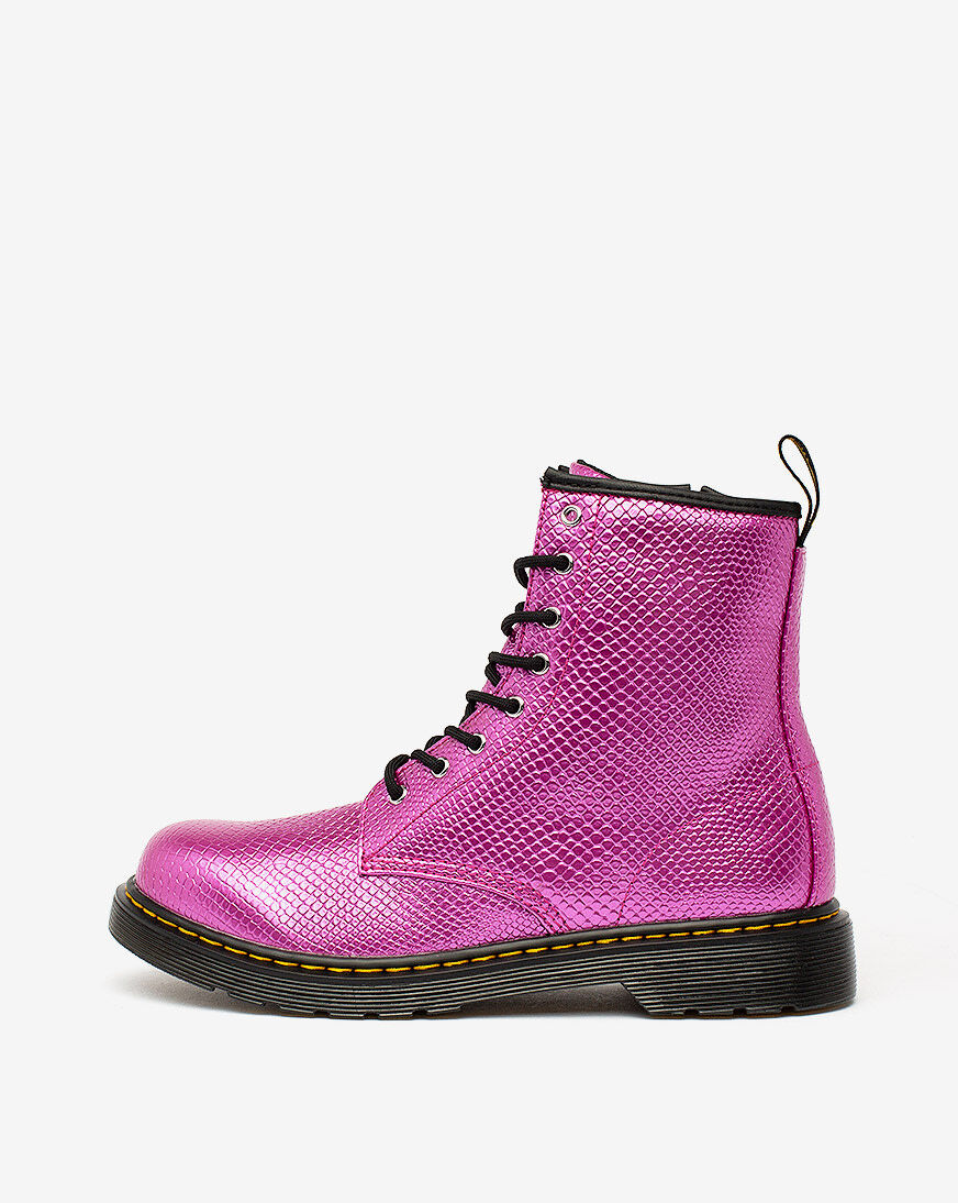 dr martens grade school