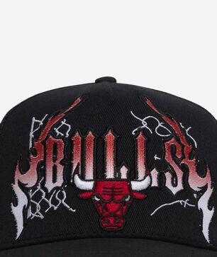 Chicago Bulls Breakout Wool Blend Pro Pinch Snapback Hat
