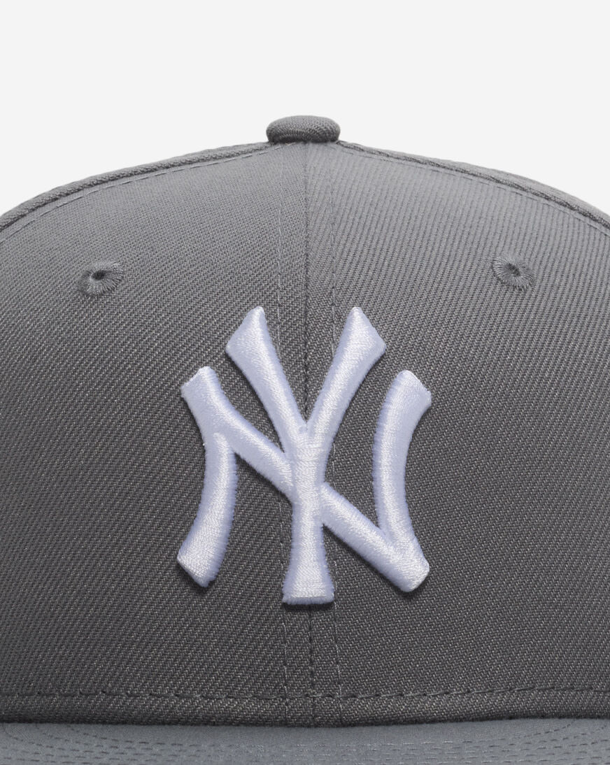 Shop New Era 59Fifty New York Yankees Core Fitted Hat 60956010