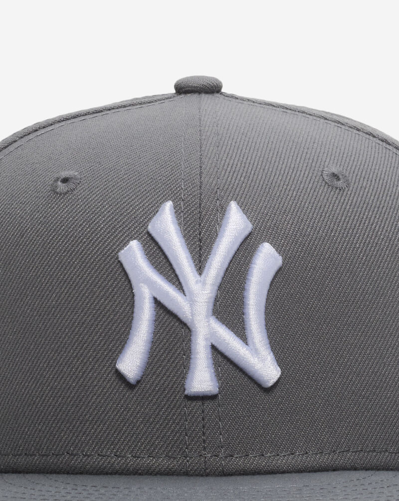 New Era 59Fifty New York Yankees Core Fitted Hat 60956010 Grey 2