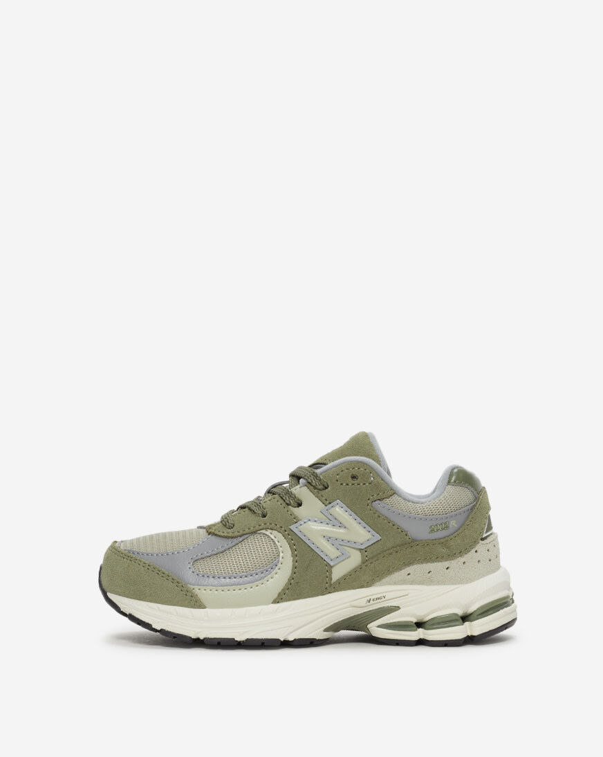 Shop New Balance Pre-School 2002 PC2002CA green | SNIPES USA