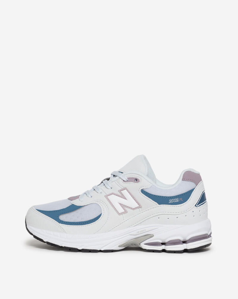 New Balance Grade School 2002 GC2002KA White 1