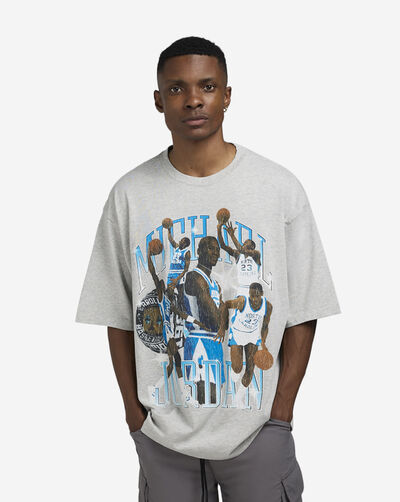 Flight Essentials Graphic T-Shirt