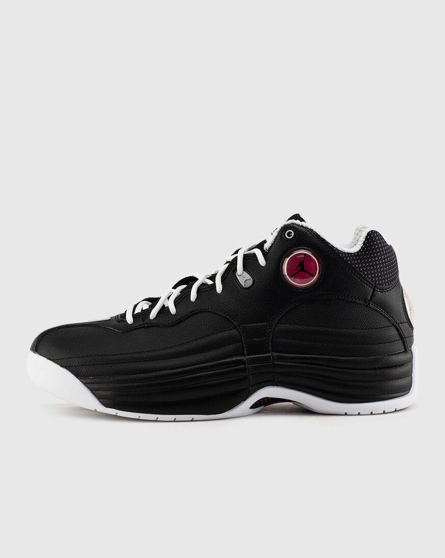 jordan jumpman team 1 black and white
