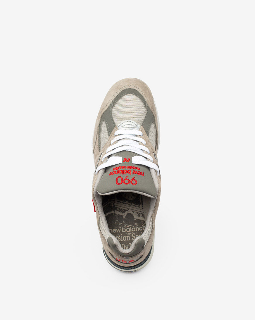 Shop New Balance 990v2 M990VS2 grey | SNIPES USA