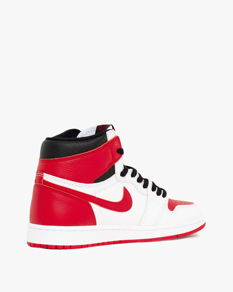 Shop Jordan Air Jordan 1 Retro High 555088-161 white