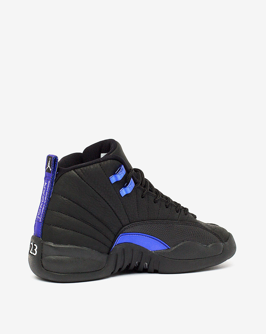 jordan 12 snipes
