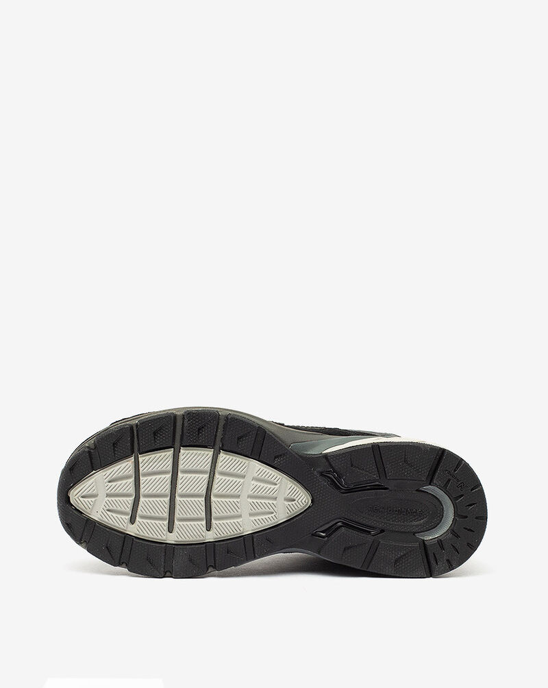 New Balance Grade School 990V5 Boys Shoes | Snipes USA