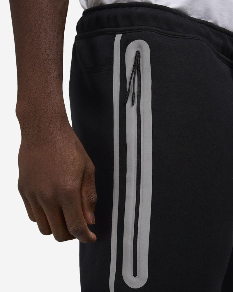 Nike Tech Reflective Fleece Joggers FZ0762-010 Black 3