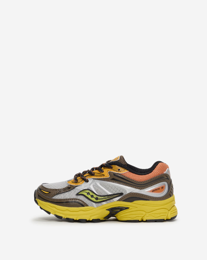 Shop Saucony Pre-School ProGrid Omni 9 SYF25AA4 silver | SNIPES USA