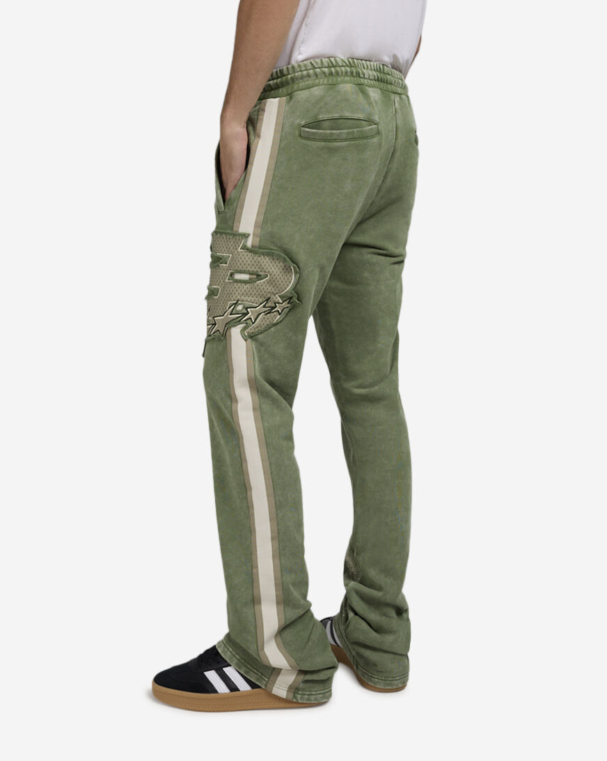 Shop Smoke Rise Division Fleece Pants FP25355SNZ-VIN green