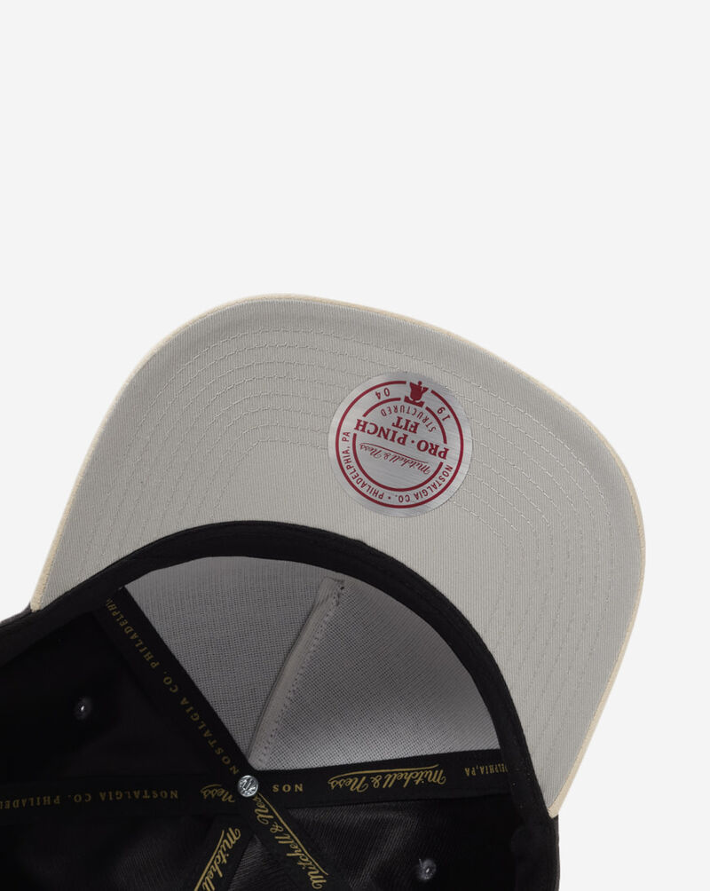 Mitchell  Ness New York Yankees Pro Pinch Suede Two Tone Snapback Hat HP16808-NYYGREY Grey 4