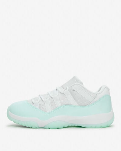 Air Jordan 11 Retro Low