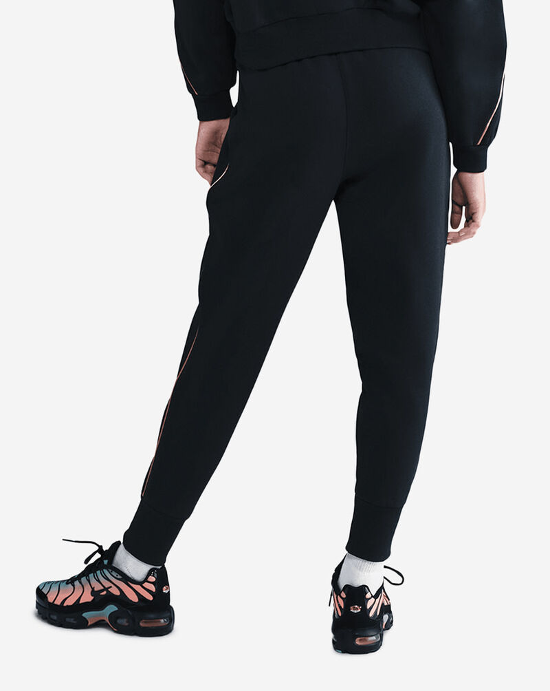 Nike Big Kids' NSW Club Fleece Oversized Joggers HV0423-010 Black 2