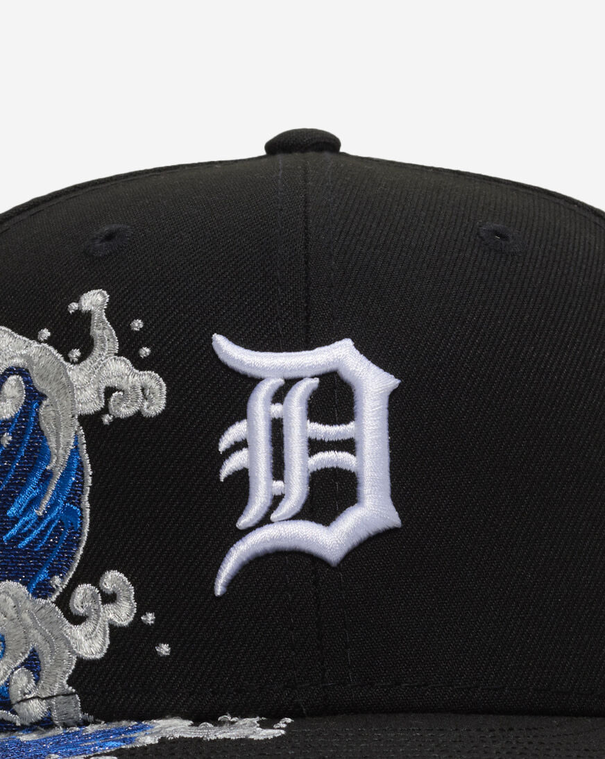 Shop New Era 59Fifty Detroit Tigers Wave Fitted Hat 60853379 black