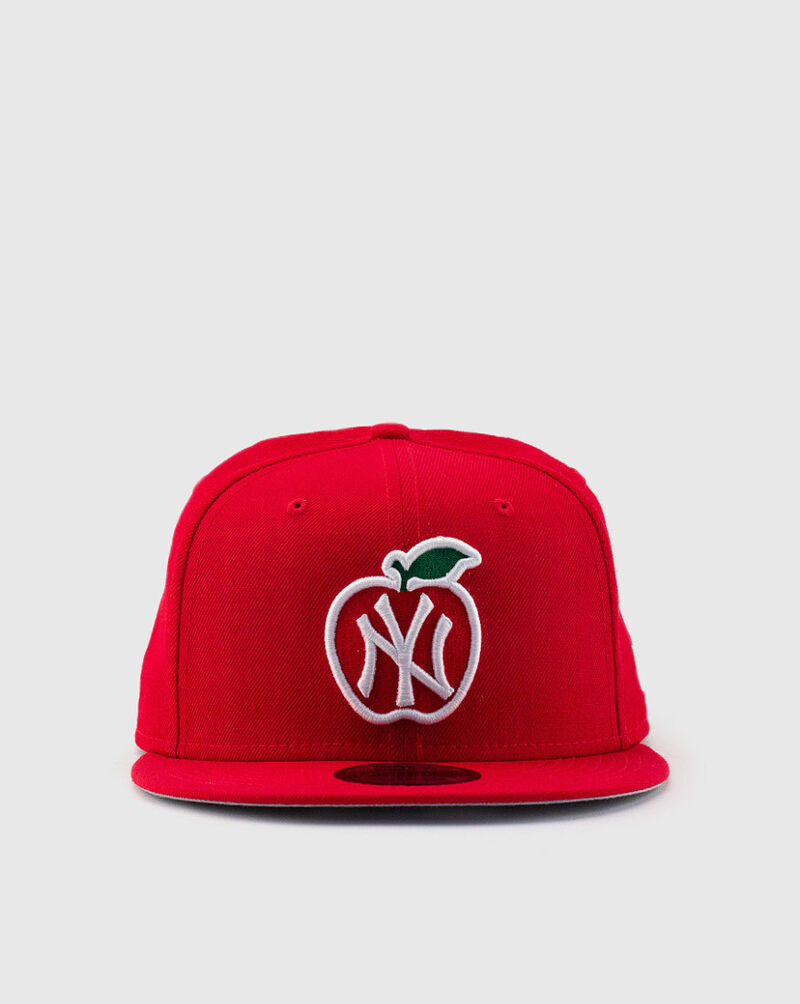 New Era New York Yankees Big Apple Logo 9Fifty Snapback 70539716 Red 2