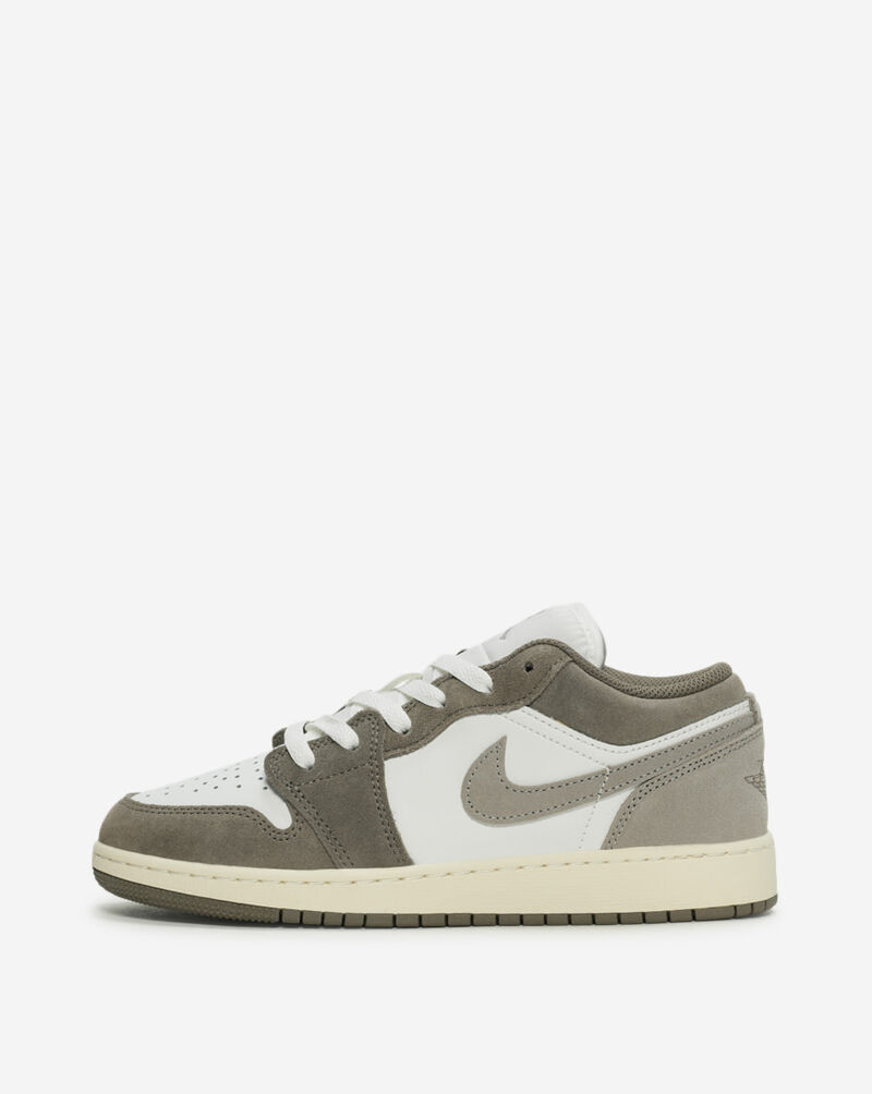Jordan Big Kids' Air Jordan 1 Low 553560-026 Grey 1