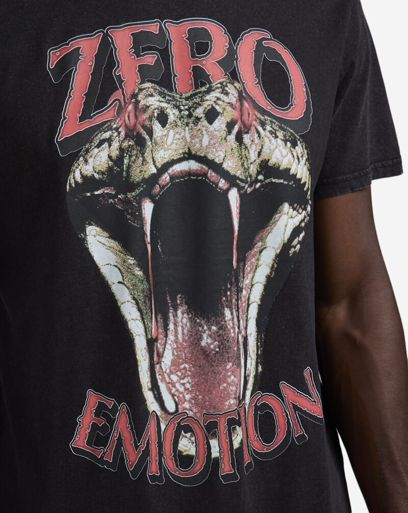 Graphic Tees Zero Emotion Snake Fangs Tee MTUS129-US Black 3