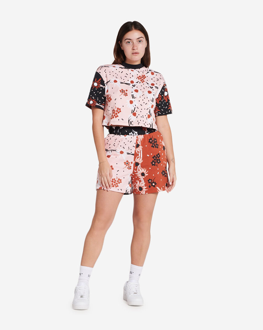 Shop Nike NSW Garden Party Jersey Top DV9668-610 pink | SNIPES USA