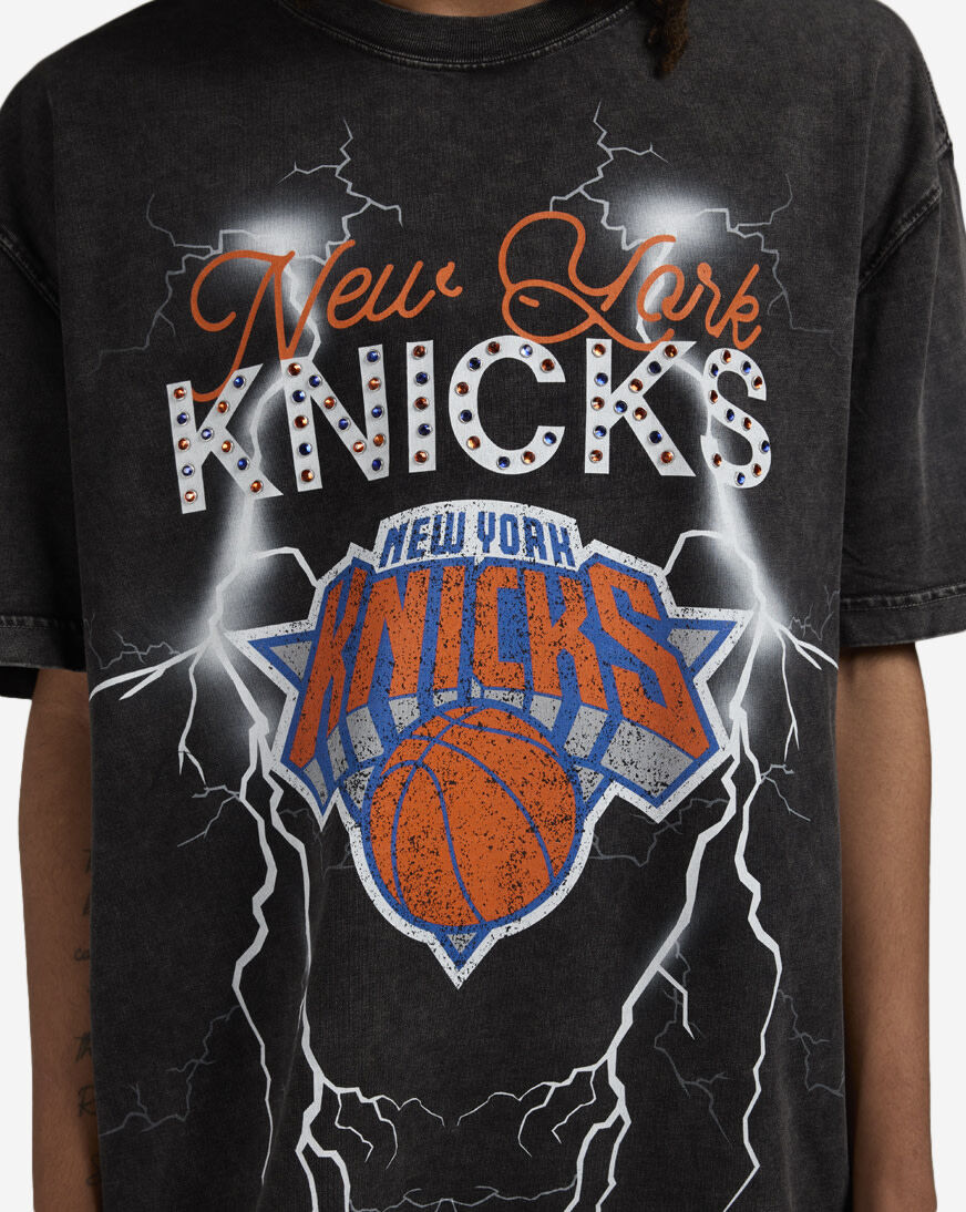 Shop PRO STANDARD New York Knicks Lightning Tee BNK1517046-WBK
